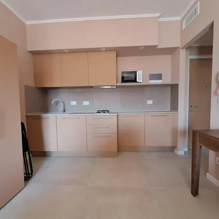 A Spasso * ונטימיגליה